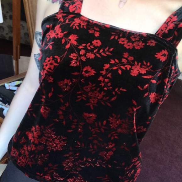 Tanktop - Picture 3 of 3